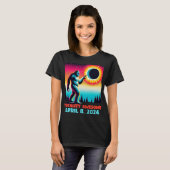 エイリアン太陽のトータルEclipse 4.08.2024アパレル Tシャツ (正面フル)