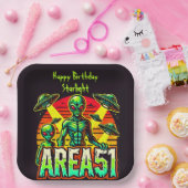 エイリアン姿がEmerge Near Area 51 ペーパープレート (パーティー)