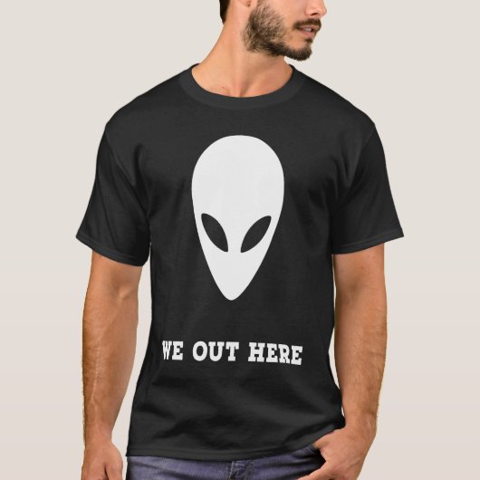 エイリアン我々はエリア51おもしろい Tシャツ (正面)