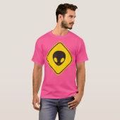 エイリアン頭Ufo。宇宙 Tシャツ (正面フル)