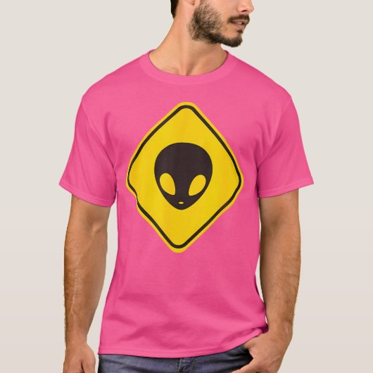 エイリアン頭Ufo。宇宙 Tシャツ (正面)