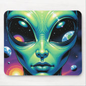 エイリアン顔と眼球反射 マウスパッド (正面)