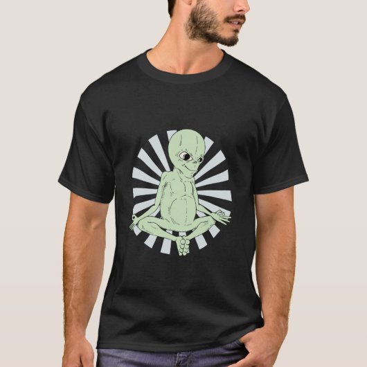 エイリアン ヨガ ナマステ Tシャツ (正面)