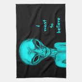 エイリアン、私はしたい信じ キッチンタオル (縦)