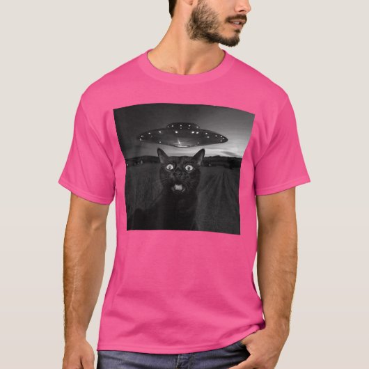 エイリアンUFOと猫の寝顔 男性 女性 向け 楽しいギフトB Tシャツ (正面)
