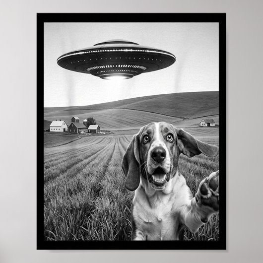 エイリアンUFOと自撮りをする面白いベットハウンド犬好き ポスター (正面)
