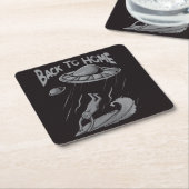 エイリアンufoサーフィンイラストレーション（ホームに戻る） スクエアペーパーコースター (アングル)