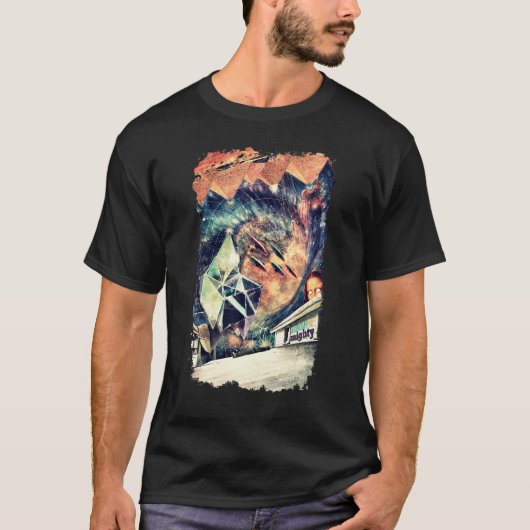 エイリアンUfo侵入の高く強力 Tシャツ (正面)