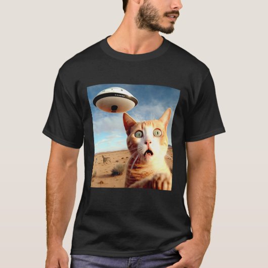 エイリアンUFO猫2 Tシャツ (正面)