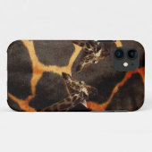 「エキゾチックなキリン:キリンパターン(の模様が)あるキャンバス上」 Case-Mate iPhoneケース (裏面(横))