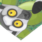 エキゾチックなジャングルのマダガスカルのレムルス テーブルクロス (アングル)