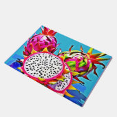 エキゾチックなドラゴンフルーツアート ドアマット (アングル)