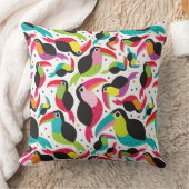 エキゾチックなブラジルのtoucan鳥の背景 クッション (ブランケット)