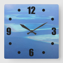 エキゾチックなヴィンテージのモルディブの島の海の空中写真 スクエア壁時計