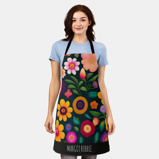 エキゾチックな花のパタカラフルーン エプロン (着用した状態)