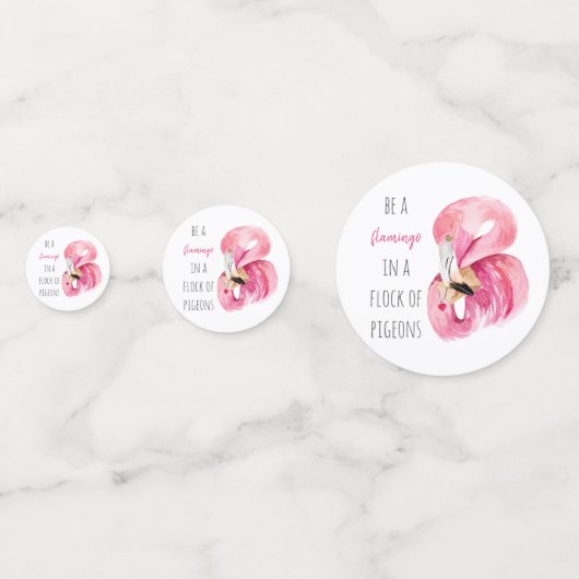 エキゾチックモダンなピンクの水の色のフラミンゴと引用文 コンフェッティ (正面)