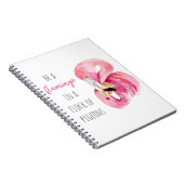 エキゾチックモダンなピンクの水の色のフラミンゴと引用文 ノートブック (右側)