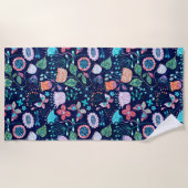 エキゾチックヴィンテージの花と蝶のパターン ビーチタオル (正面)