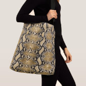 エキゾチック金ゴールドPython Snakeskin クロスボディバッグ (クローズアップ)