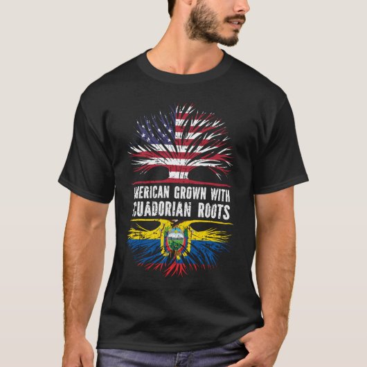 エクアドルのルーツ米国国旗で育ったアメリカ人 Tシャツ (正面)