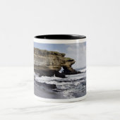 エクアドル、ガラパゴス、サンティアゴ、アカ·ジェームズ)。3 ツートーンマグカップ (中央)