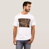 エクアドル、キトのバシリカ内部のHDR画像 Tシャツ (正面フル)