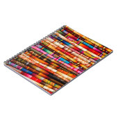 エクアドル、キトエリア、オタバロ手工芸品市場 ノートブック (左側)