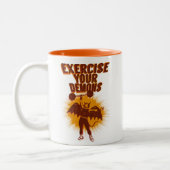 エクササイズザデモンズ ツートーンマグカップ (左)