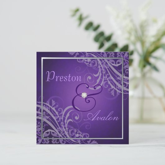 エクスクイジットバロックパープルスクロール招待状 招待状 (スタンド正面)