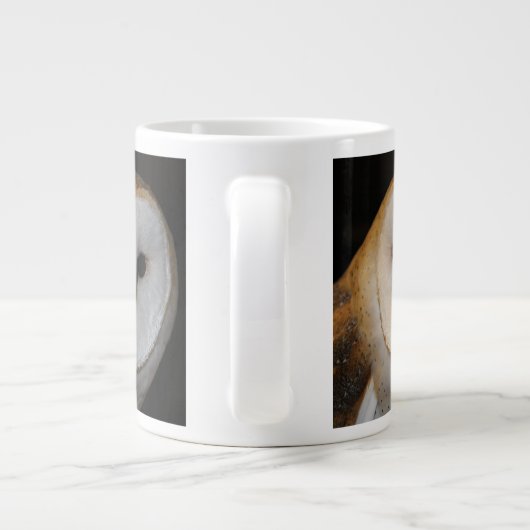 エクストララージ20オズ。ホワイトバーンフクロムグ ジャンボコーヒーマグカップ (裏面)