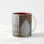 エクセター大聖堂オルガン、クローズアップ ツートーンマグカップ (正面右)