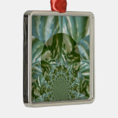 エコグリーン迷彩柄万華鏡のように千変万化するパターンアートプリントデザイン メタルオーナメント (右)