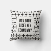 エコノミートラベル引用文を飛ぶように見える クッション (裏面)