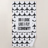 エコノミートラベル引用文を飛ぶように見える ビーチタオル (正面)