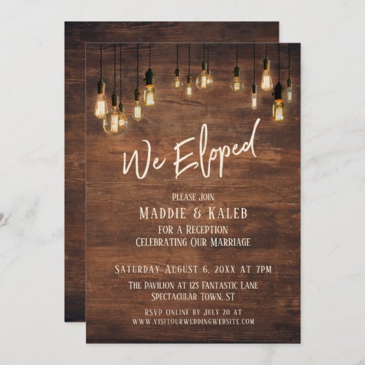 エジソンライトの付いた茶色の木の壁、 私たちは駆け落ちしました 招待状 (正面/裏面)