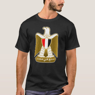 エジプトで作られる Tシャツ