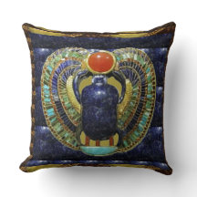 エジプトのピラミッドからのヴィンテージの寺院の芸術