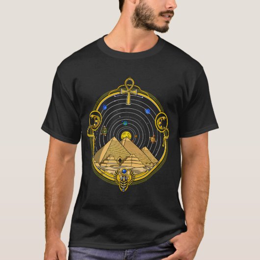 エジプトのピラミッド太陽系 Tシャツ (正面)