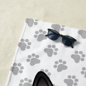 エジプトのマウのかわいい漫画の猫と肉球 ビーチタオル (インサイチュ)