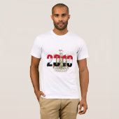 エジプトの旗の2010年のワシのロゴの紋章のアートワーク Tシャツ (正面フル)