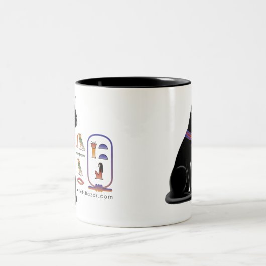 エジプト猫のHieroglyphicマグ ツートーンマグカップ (中央)