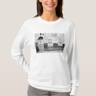 エジプト アスワン 装飾のある家 Tシャツ
