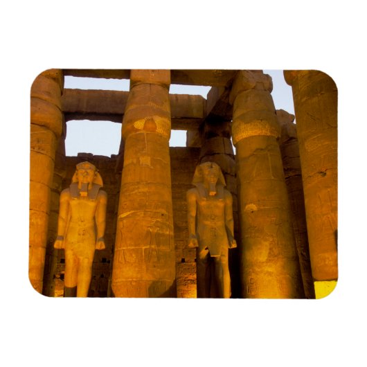 エジプト、ルクソール。カルナック寺院。 マグネット (横)