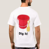 エジプト: 世界で最も大きい砂場 Tシャツ (裏面)