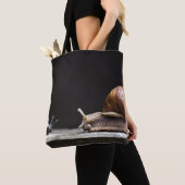 エスカルゴツ – カタツムリ軟体動物 トートバッグ (クローズアップ)