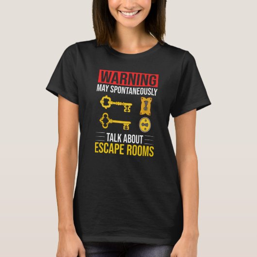 エスケープルームゲーム出口パズルボックスボードホラー Tシャツ (正面)