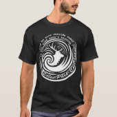 エステス風、暗色のシャツ Tシャツ (正面)