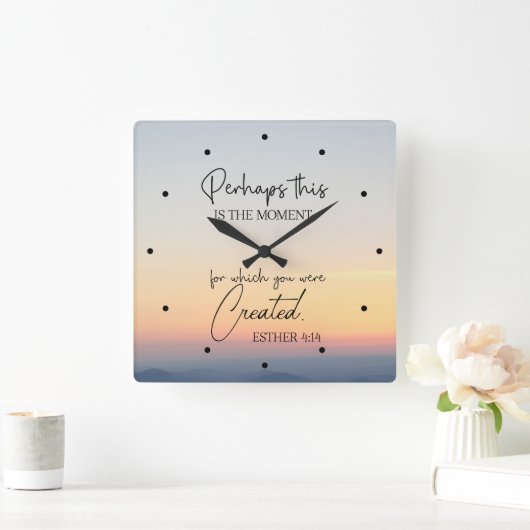 エステル記4:14  この時こそ、あなたが創造された時なのかもしれない 聖書の箇所 スクエア壁時計 (ホーム)