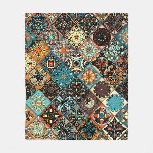 エスニックフローラマンダラシームレスパターン。カラフルm フリースブランケット (正面)