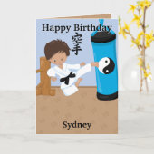 エスニックボーイズ空手カラーリングページハッピーバースデー カード (黄色い花)